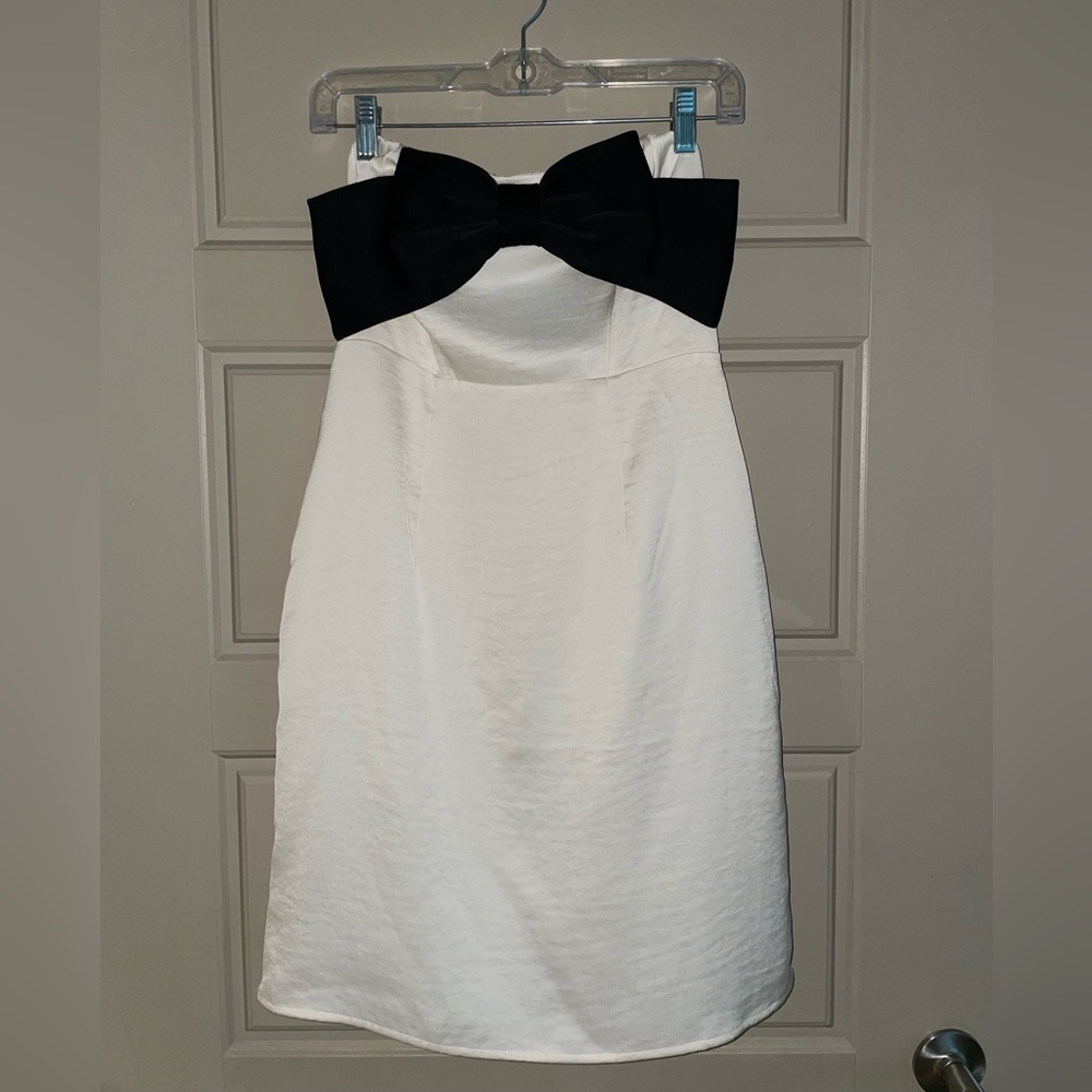 NWT Express Strapless dress